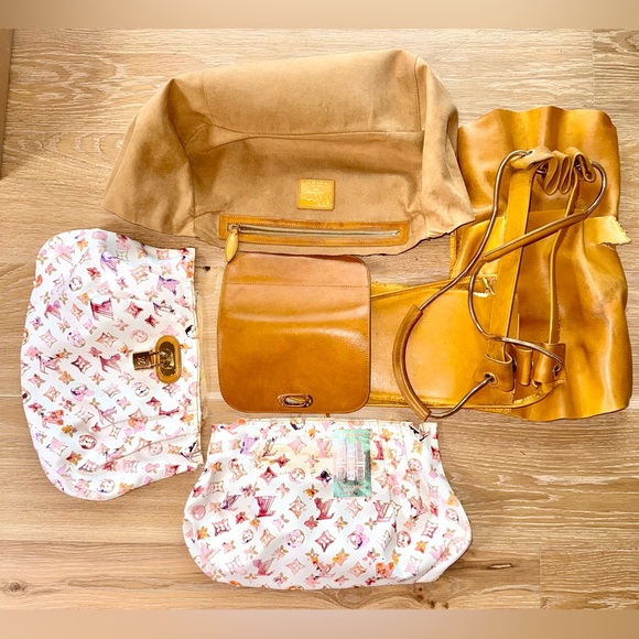 💖 Aquarelle Puffy Pink Watercolor Vivienne bag charm Keychain Accessory - Picture 14 of 16